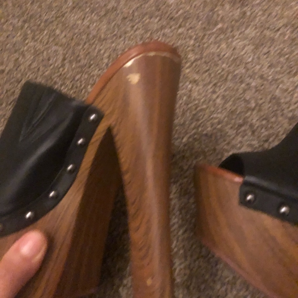 Jessica Simpson Heels - Picture 4 of 4